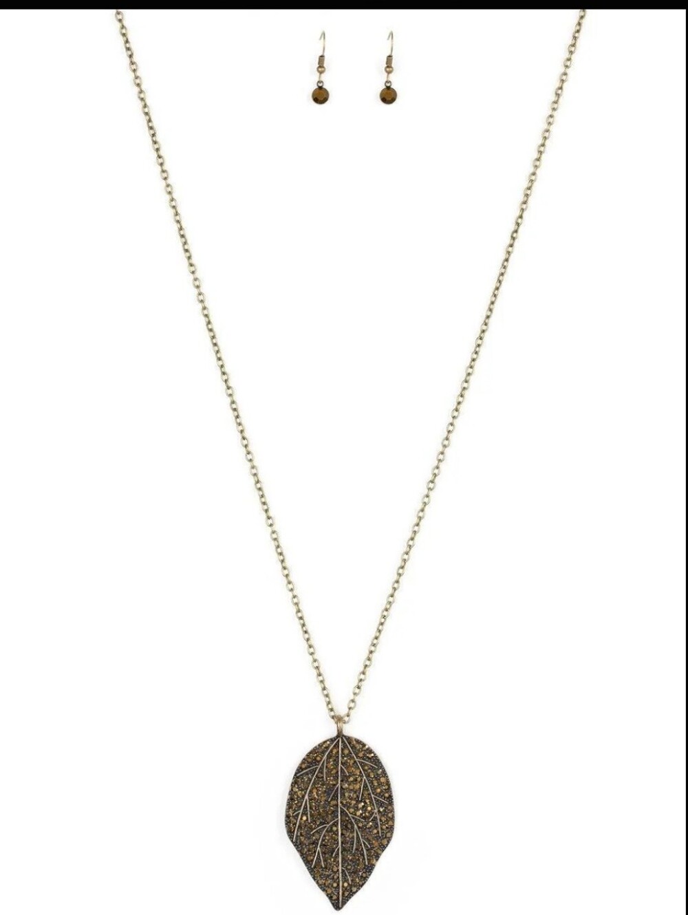 paparazzi Shiny Brass Leaf Pendant Necklace with Matching Earrings